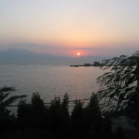 Greta Holiday home Trpanj