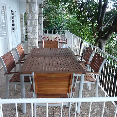 Holiday home Greta Trpanj